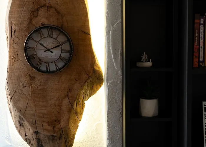 1 Min From Ndk And Vitoshka Street *