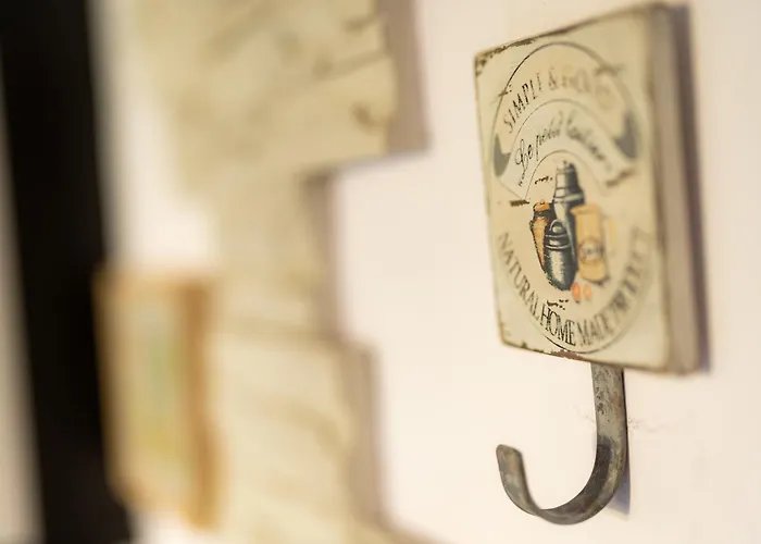 1 Min From Ndk And Vitoshka Street 아파트 *