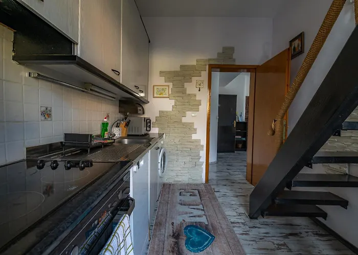 Апартаменты 1 Min From Ndk And Vitoshka Street София